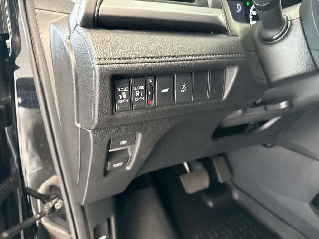 Thumbnail: 2025 Honda Odyssey - 39