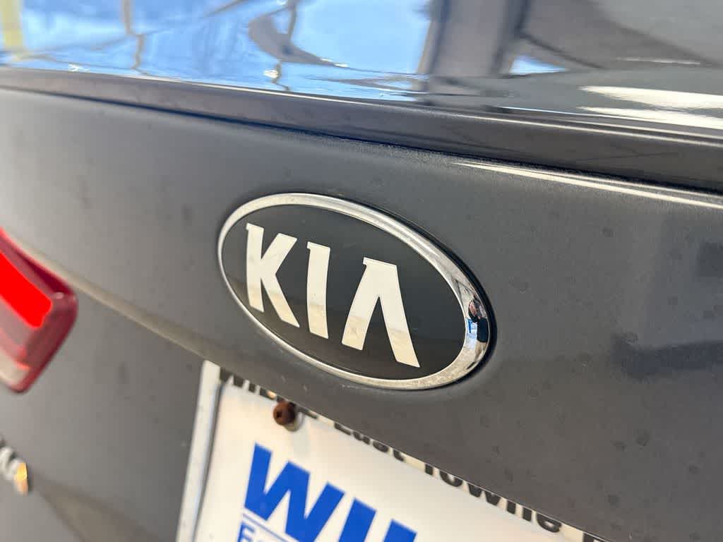 Thumbnail: 2019 Kia Optima - 12