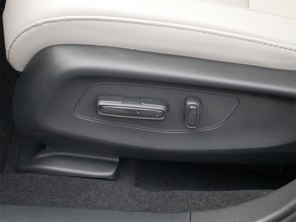 2026 Honda HR-V EX-L 21