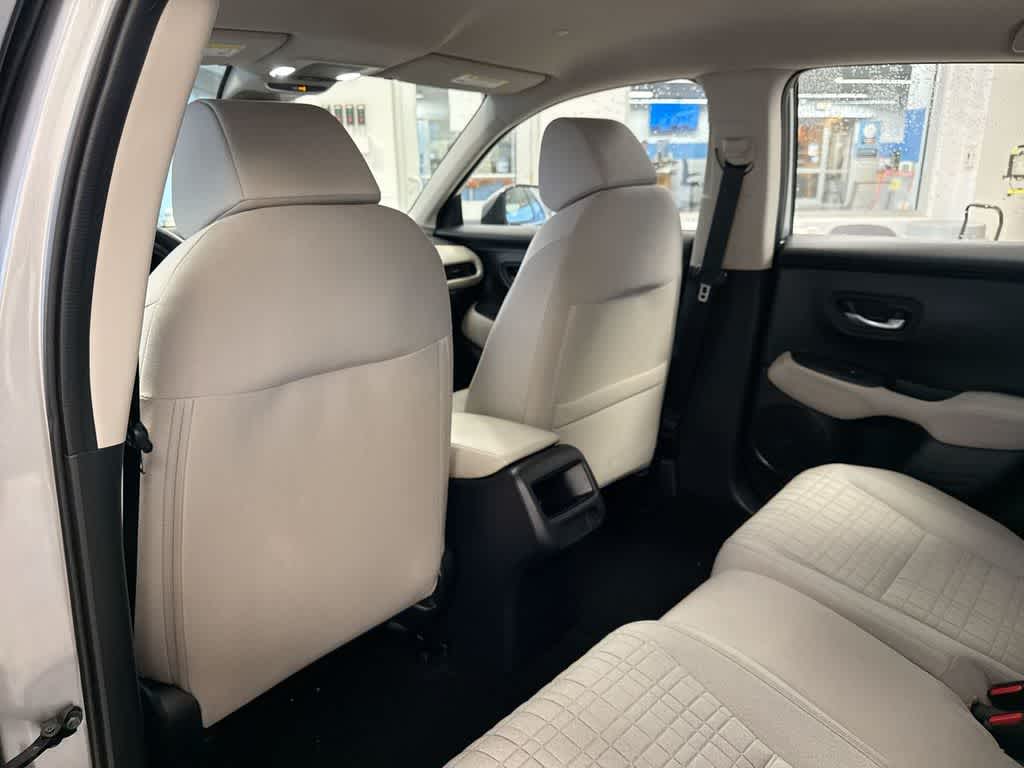 Thumbnail: 2024 Honda HR-V - 21