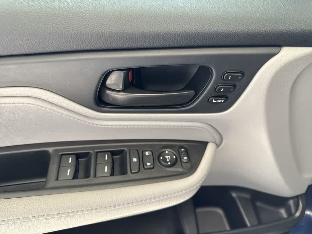 Thumbnail: 2024 Honda Odyssey - 22