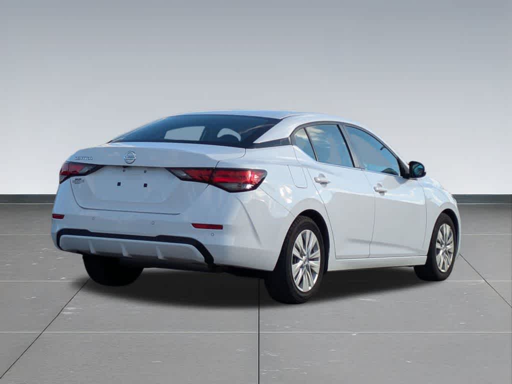 Thumbnail: 2022 Nissan Sentra - 6