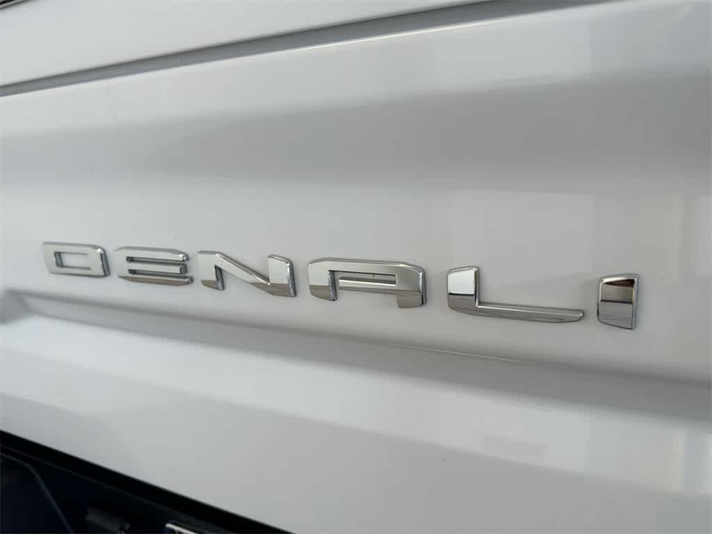 Thumbnail: 2024 GMC Sierra 1500 - 11