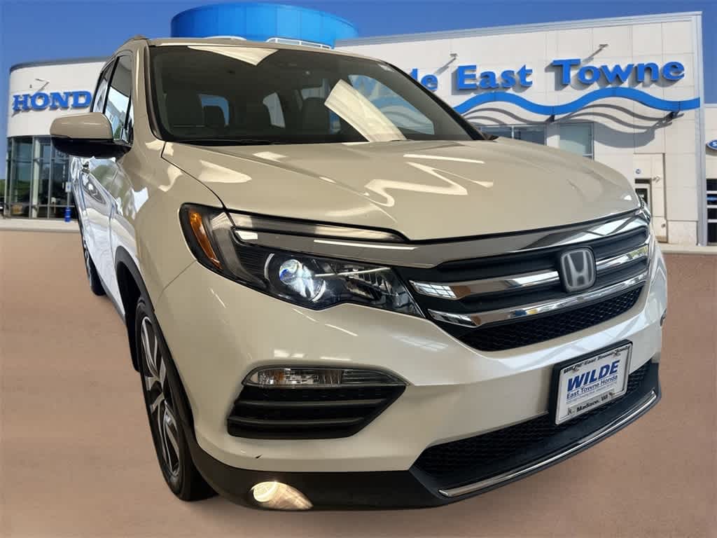 Thumbnail: 2018 Honda Pilot - 2