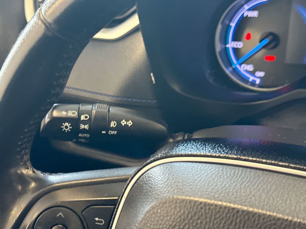 Thumbnail: 2020 Toyota RAV4 - 29