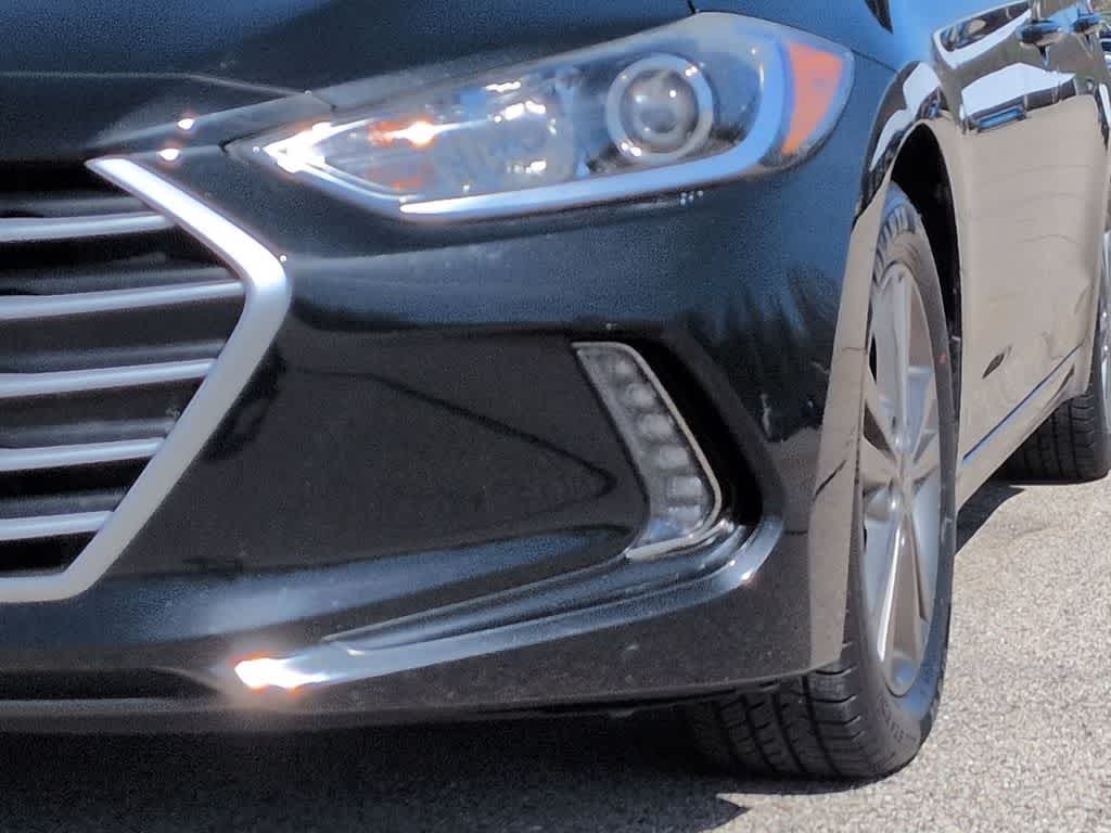 Thumbnail: 2018 Hyundai Elantra - 11