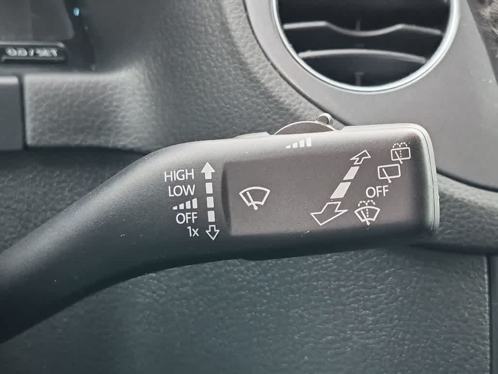 Thumbnail: 2017 Volkswagen Tiguan - 26