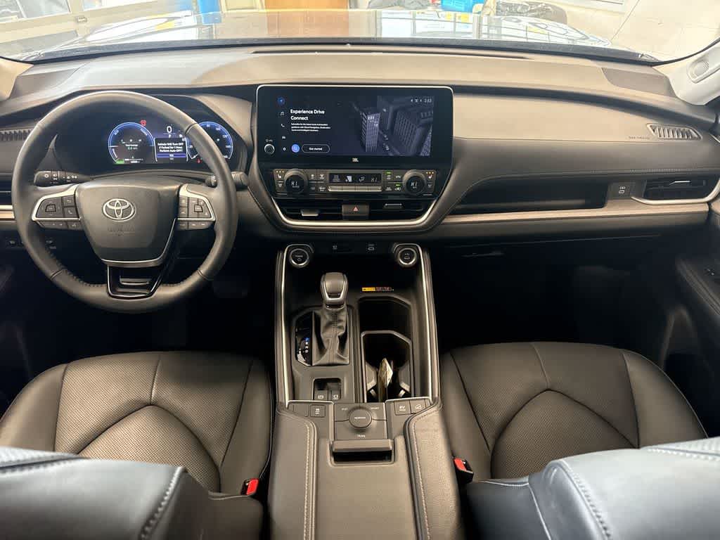 Thumbnail: 2024 Toyota Grand Highlander - 18