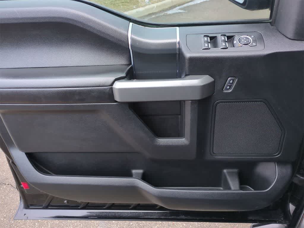 Thumbnail: 2018 Ford F-150 - 31