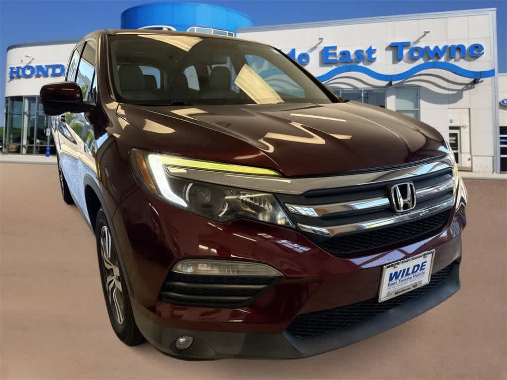 Thumbnail: 2017 Honda Pilot - 2