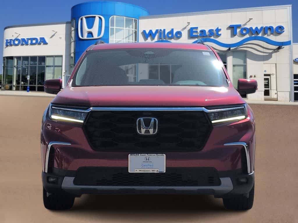 Thumbnail: 2023 Honda Pilot - 3