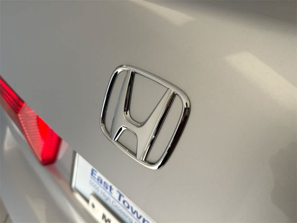 Thumbnail: 2003 Honda Accord - 12