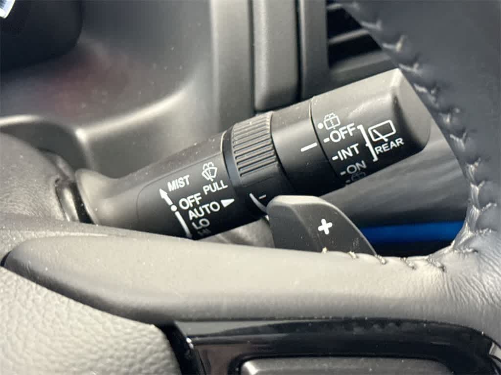 Thumbnail: 2025 Honda Odyssey - 28