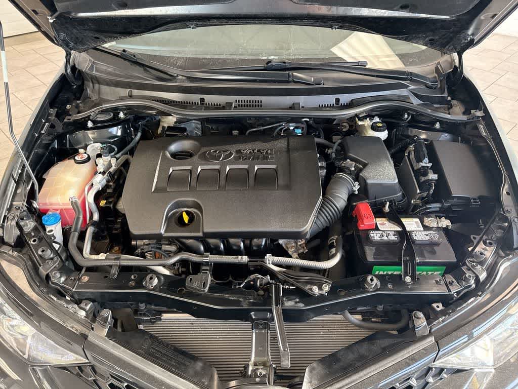 Thumbnail: 2017 Toyota Corolla iM - 15