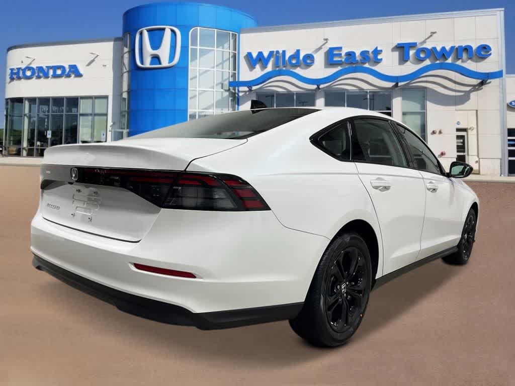 Thumbnail: 2025 Honda Accord - 5