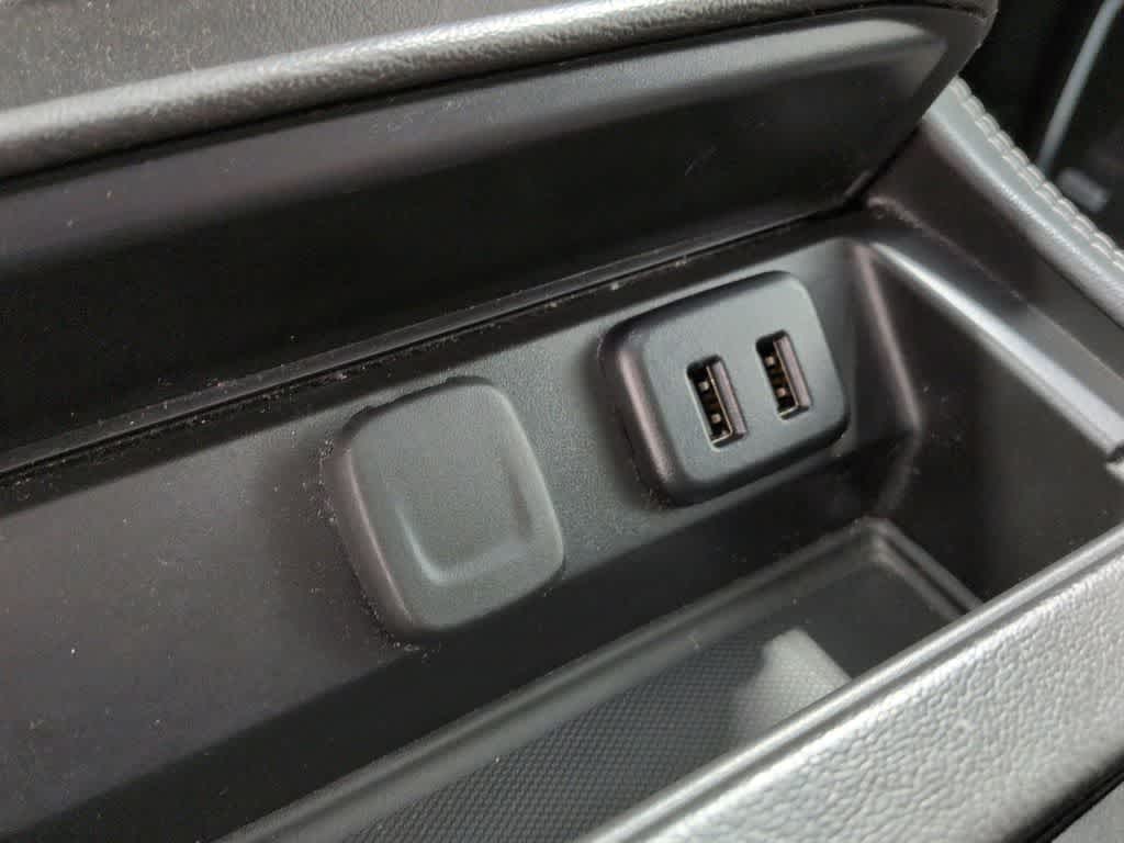 Thumbnail: 2020 Chevrolet Tahoe - 34