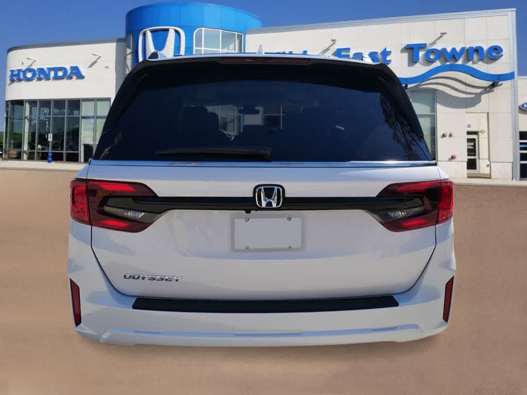 Thumbnail: 2026 Honda Odyssey - 3