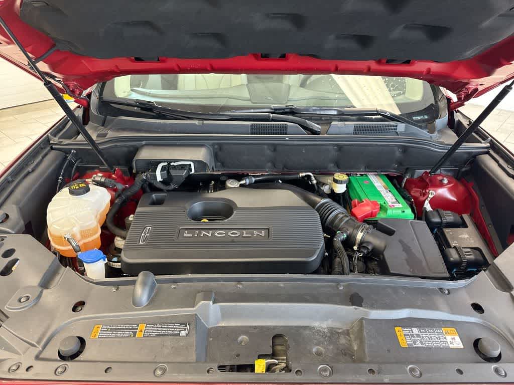 Thumbnail: 2019 Lincoln Nautilus - 15