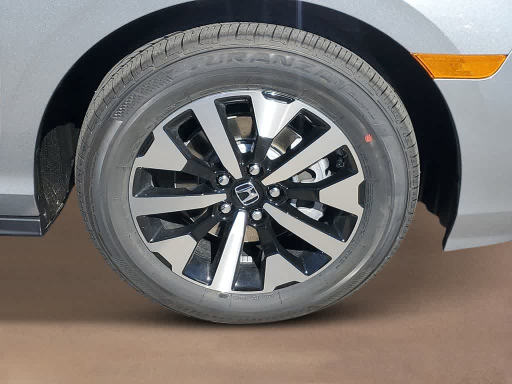 Thumbnail: 2026 Honda Odyssey - 7