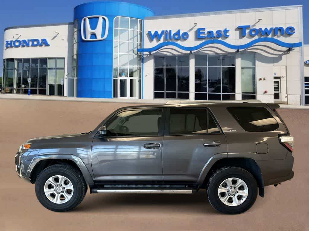 Thumbnail: 2015 Toyota 4Runner - 5