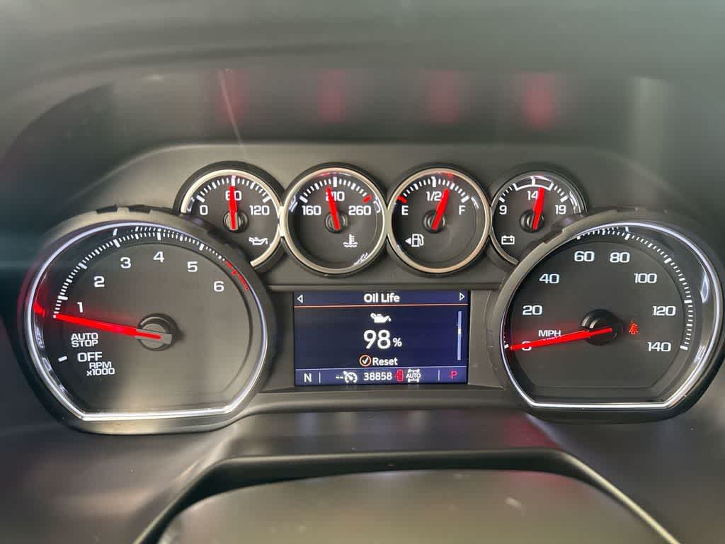 Thumbnail: 2023 Chevrolet Tahoe - 34