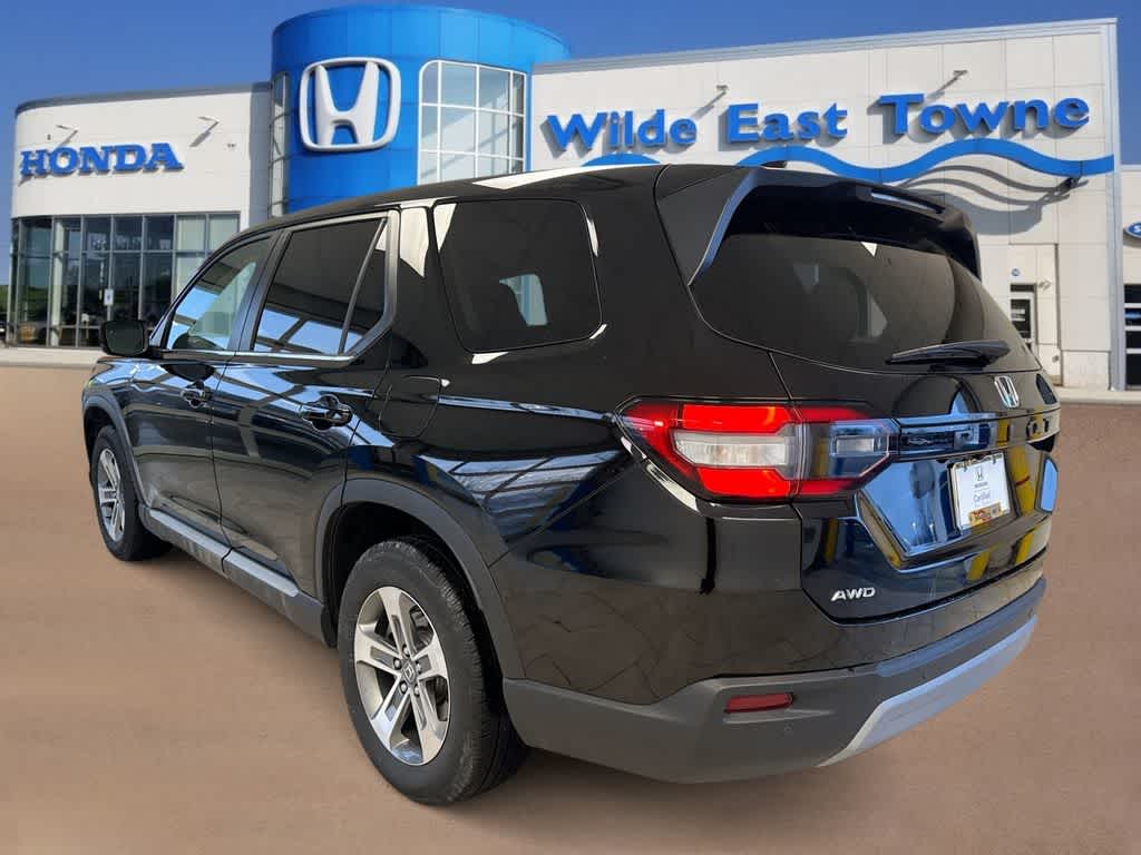 Thumbnail: 2023 Honda Pilot - 6