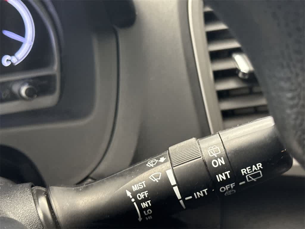 Thumbnail: 2013 Toyota Venza - 27
