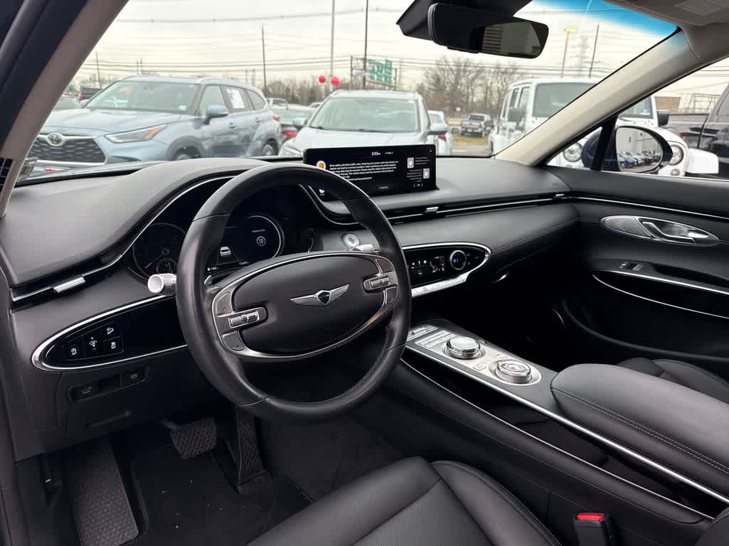 Thumbnail: 2023 Genesis GV70 - 11