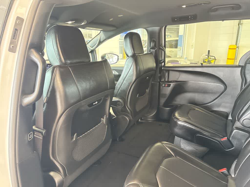 Thumbnail: 2025 Chrysler Pacifica - 20