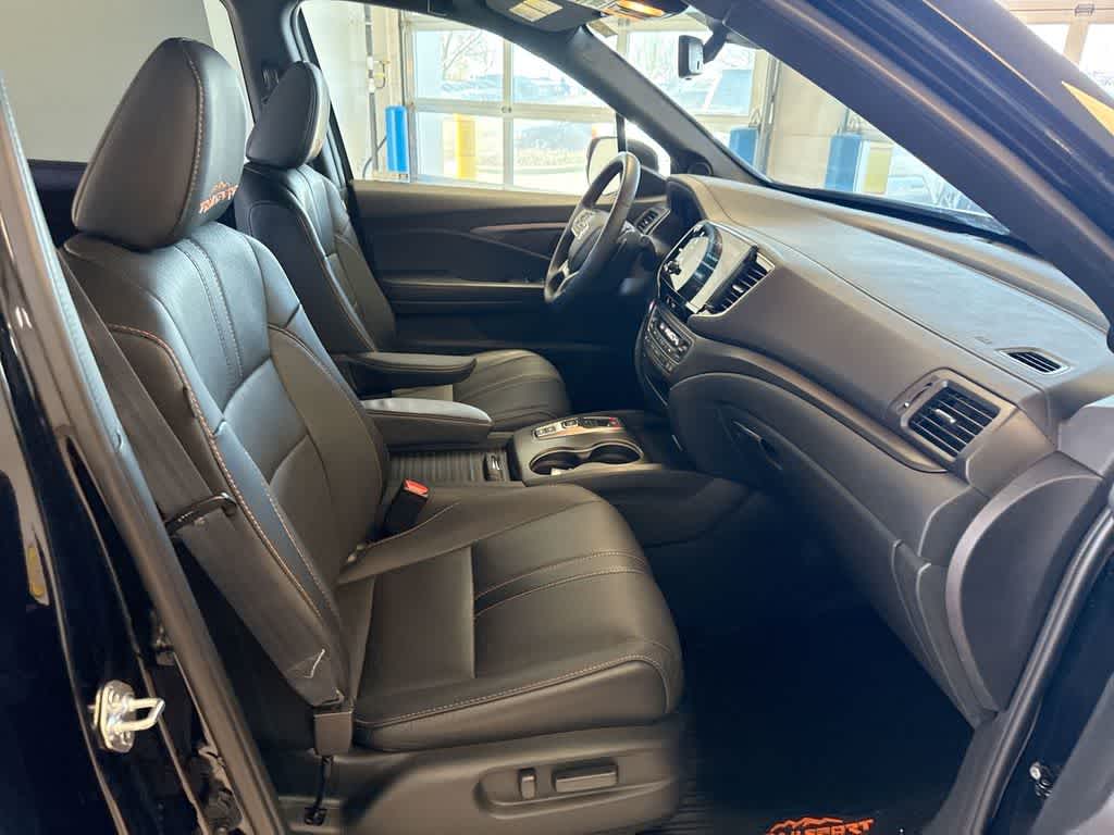 Thumbnail: 2023 Honda Passport - 27