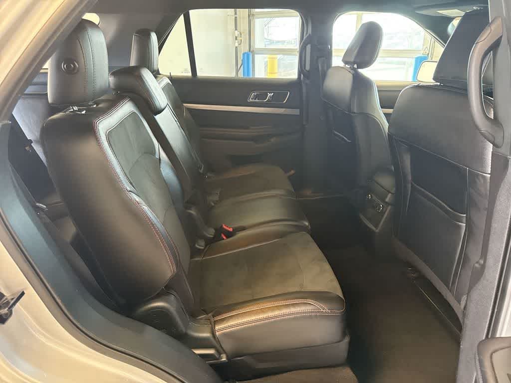 Thumbnail: 2019 Ford Explorer - 22