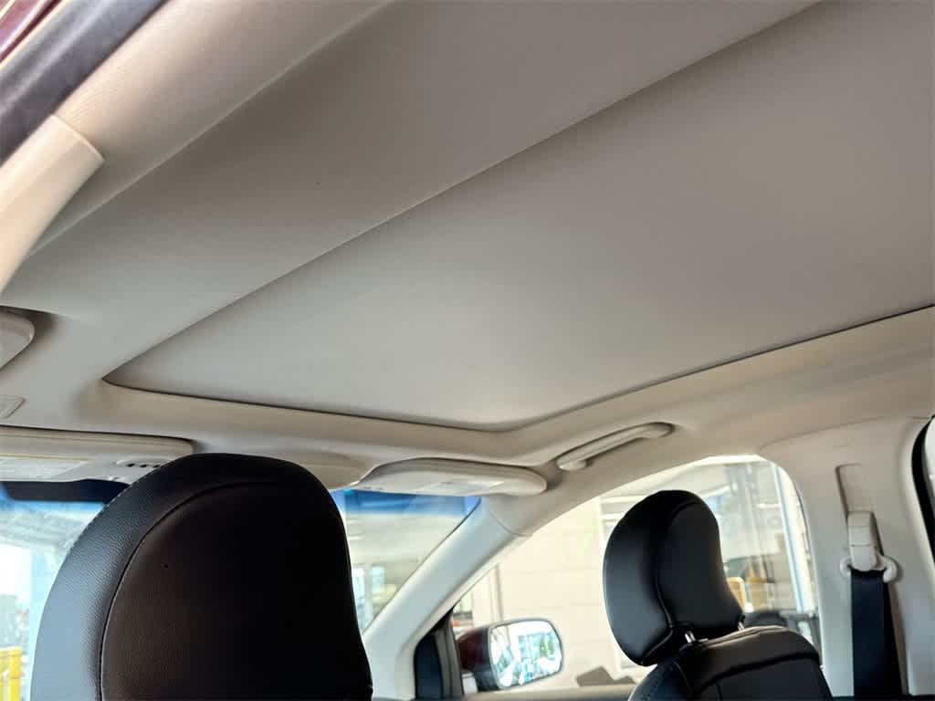 Thumbnail: 2019 Ford Edge - 20