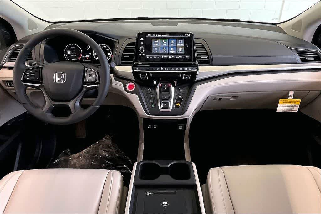 Thumbnail: 2026 Honda Odyssey - 11
