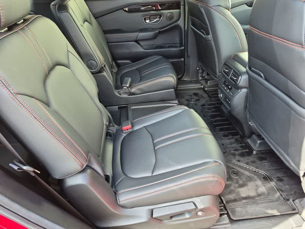 Thumbnail: 2025 Honda Pilot - 24