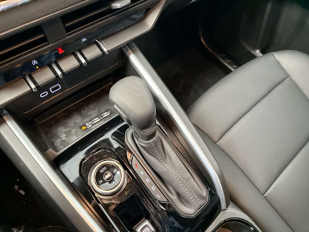 Thumbnail: 2025 Chevrolet Colorado - 33