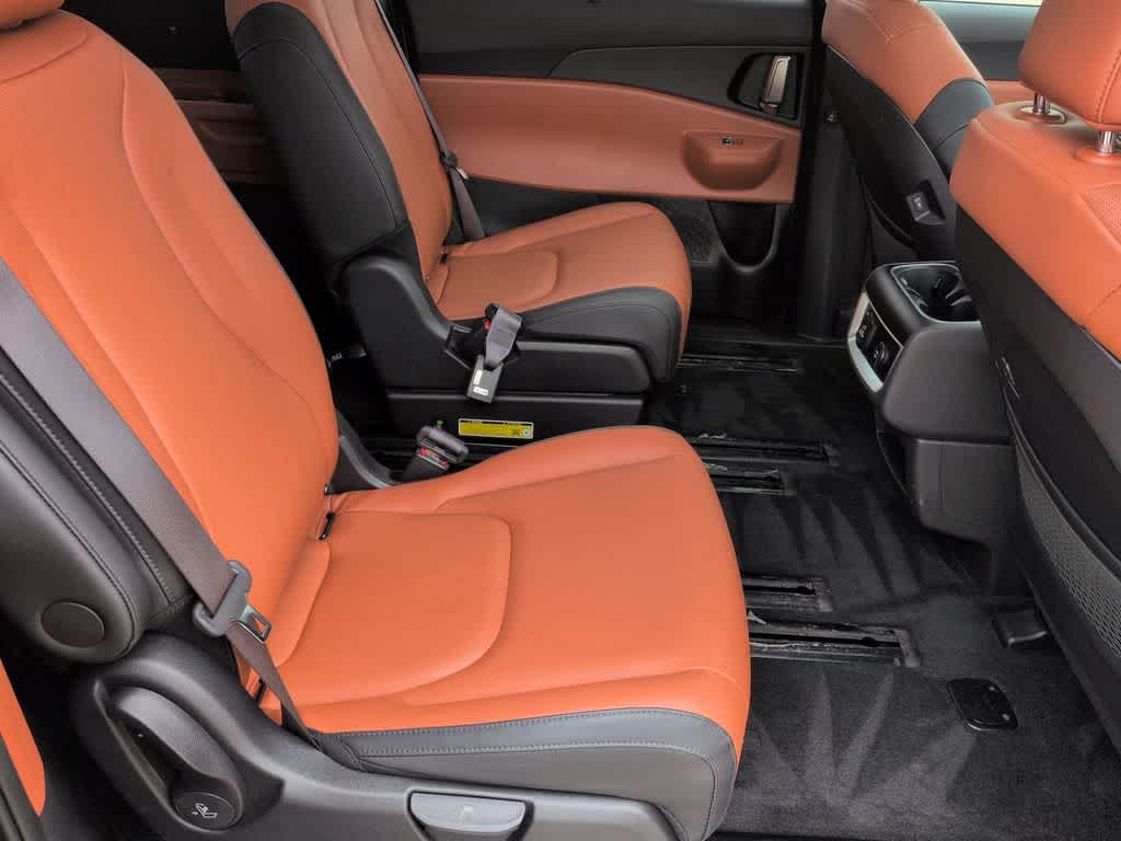 Thumbnail: 2025 Kia Carnival - 22