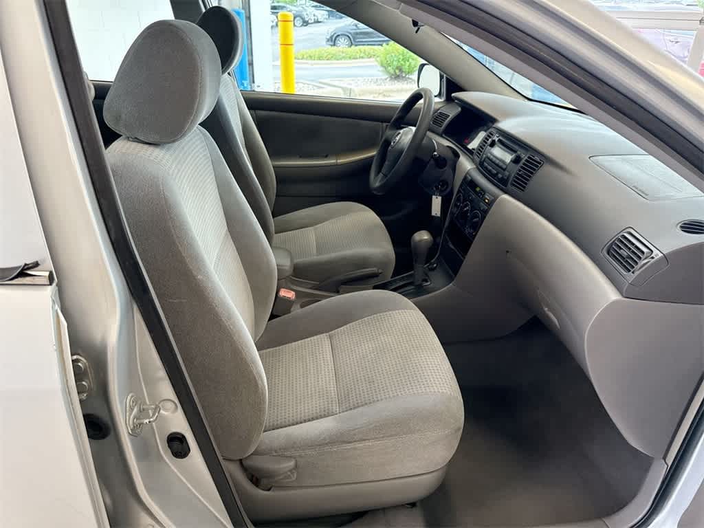Thumbnail: 2005 Toyota Corolla - 23