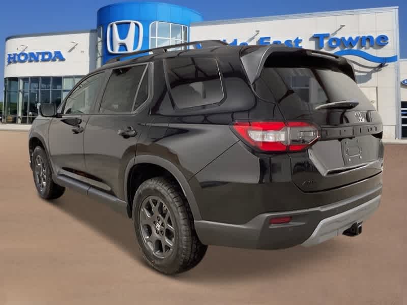 2025 Honda Pilot TrailSport 3