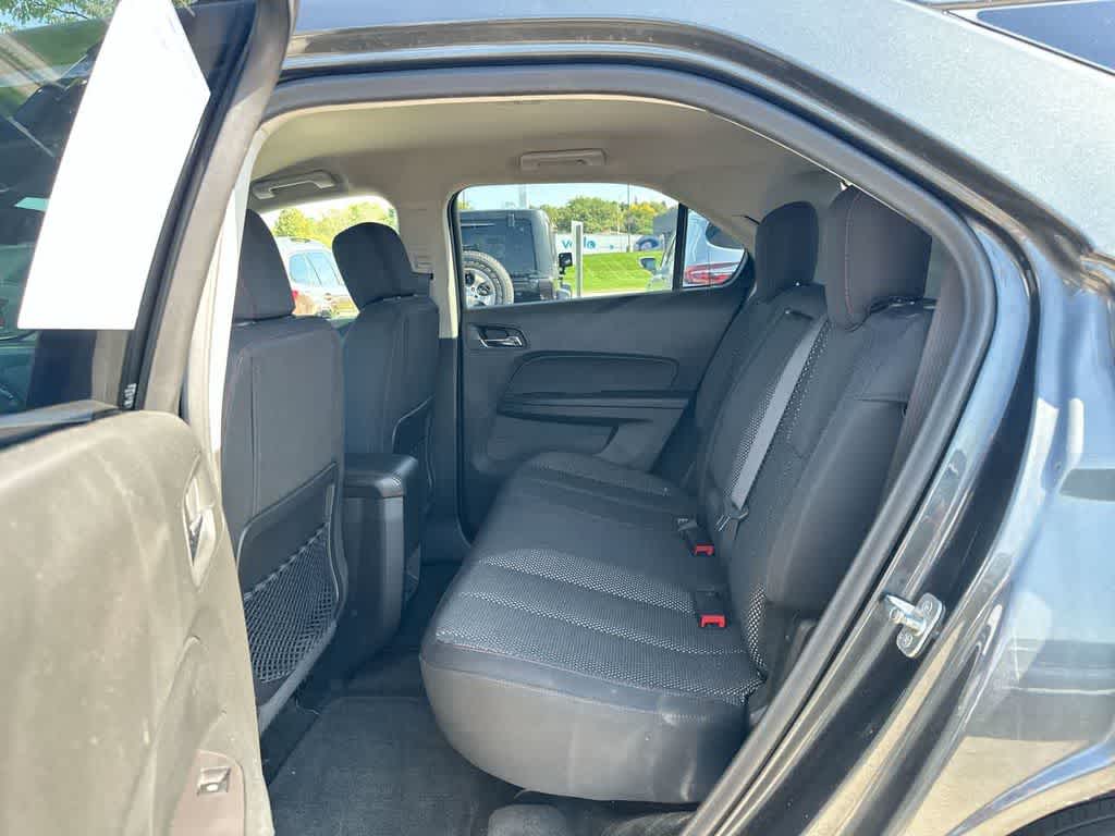 Thumbnail: 2017 Chevrolet Equinox - 26