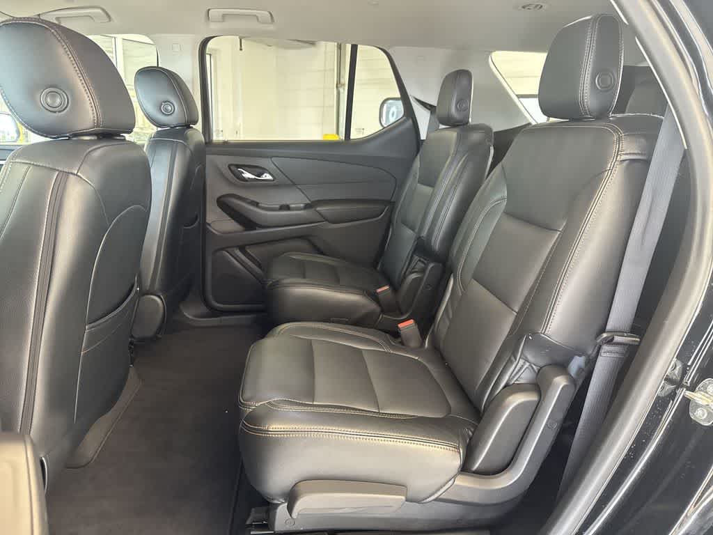 Thumbnail: 2018 Chevrolet Traverse - 19