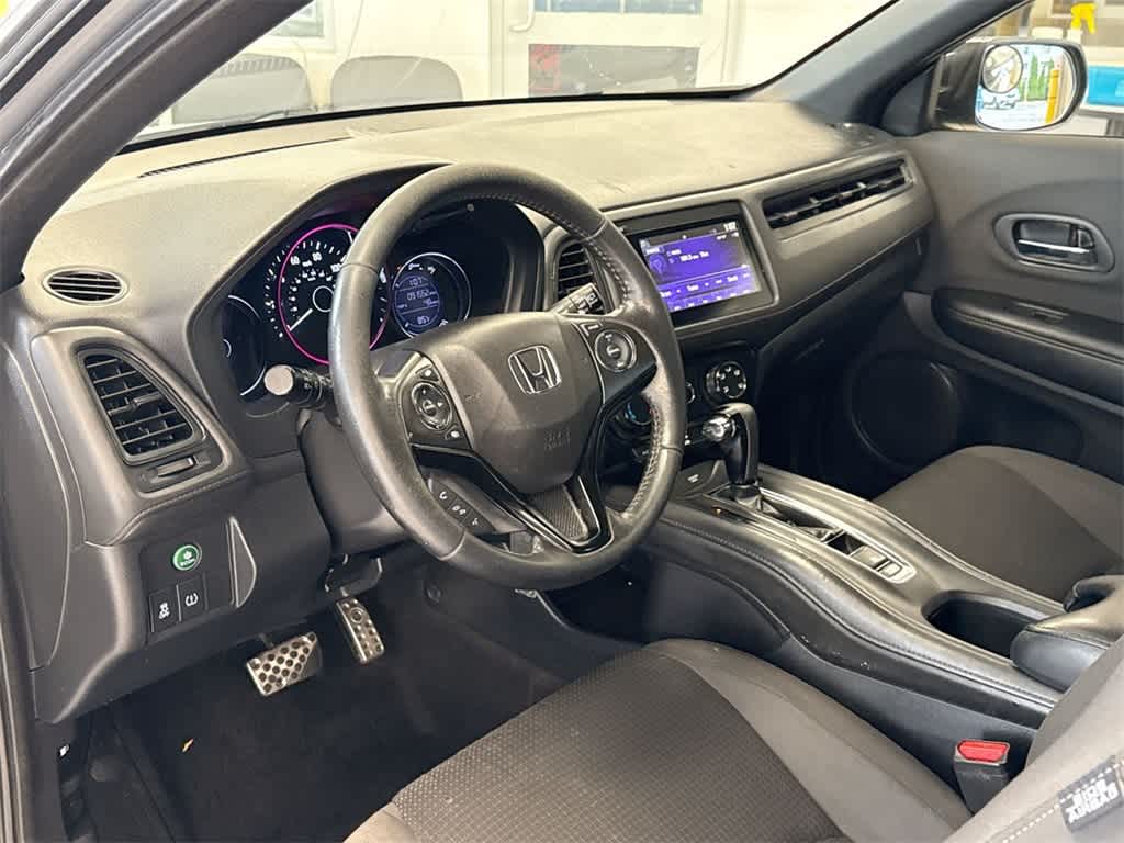 Thumbnail: 2019 Honda HR-V - 10