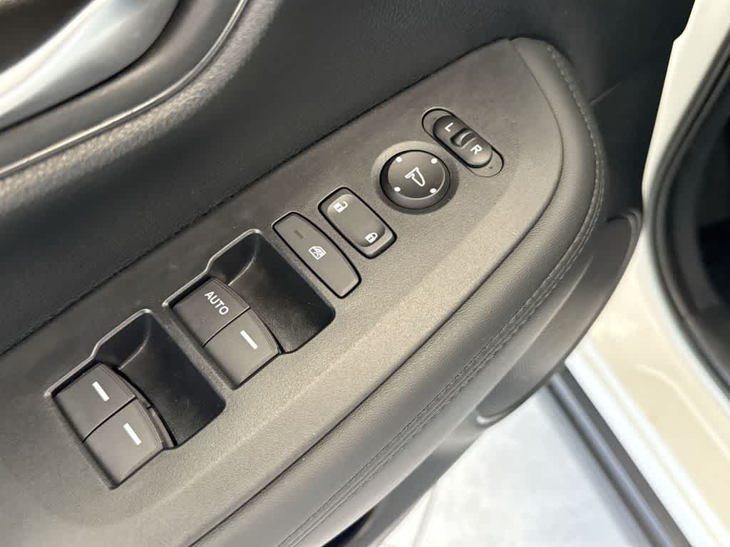 Thumbnail: 2023 Honda HR-V - 16