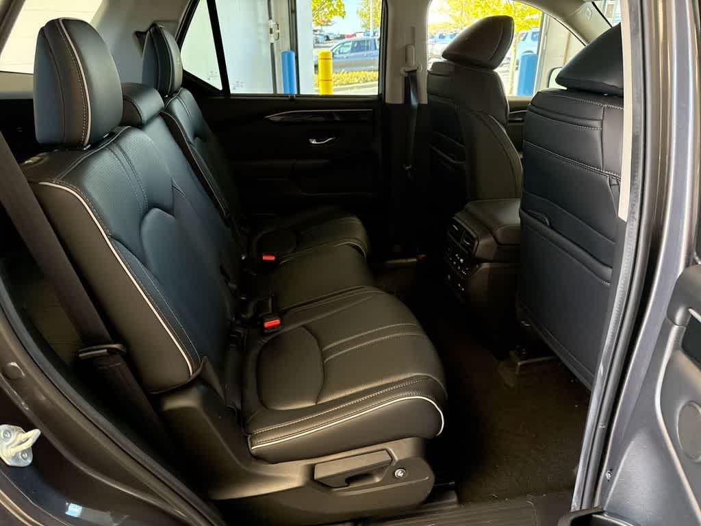 Thumbnail: 2025 Honda Pilot - 22