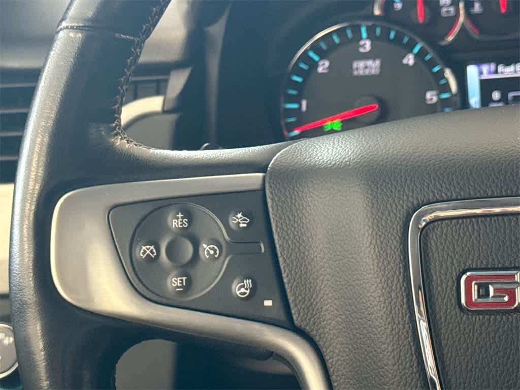 Thumbnail: 2020 GMC Yukon XL - 24