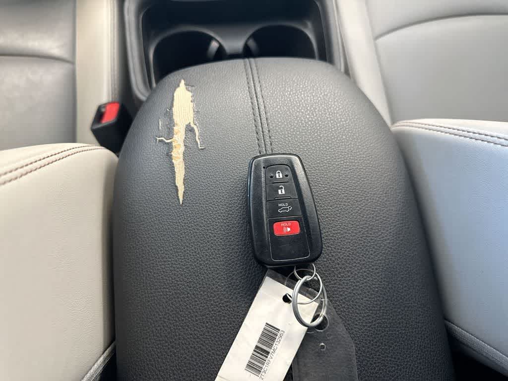 Thumbnail: 2021 Toyota RAV4 - 38