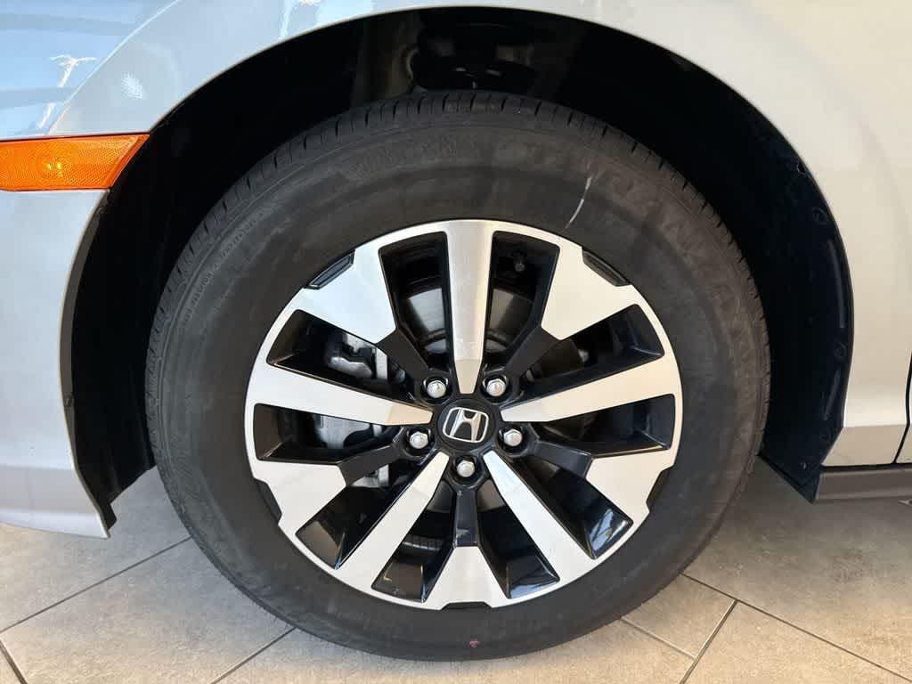 Thumbnail: 2025 Honda Odyssey - 15