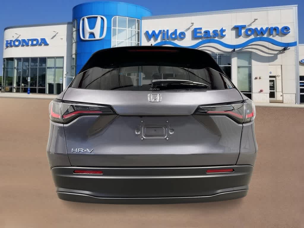 2026 Honda HR-V LX photo 4