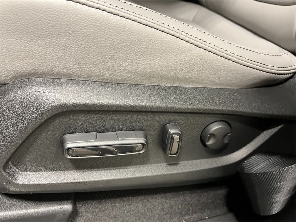 Thumbnail: 2025 Honda Pilot - 14