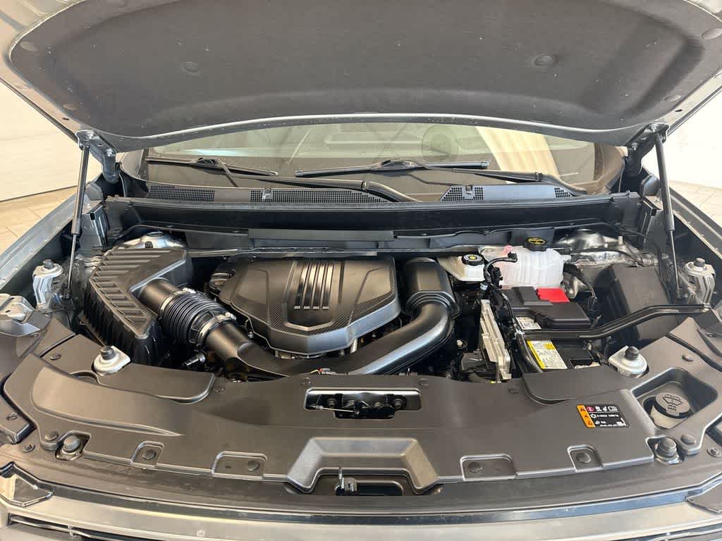 Thumbnail: 2025 GMC Acadia - 17