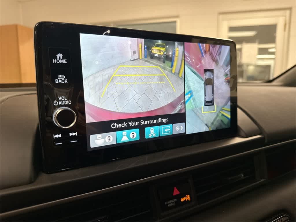 Thumbnail: 2025 Honda Pilot - 32